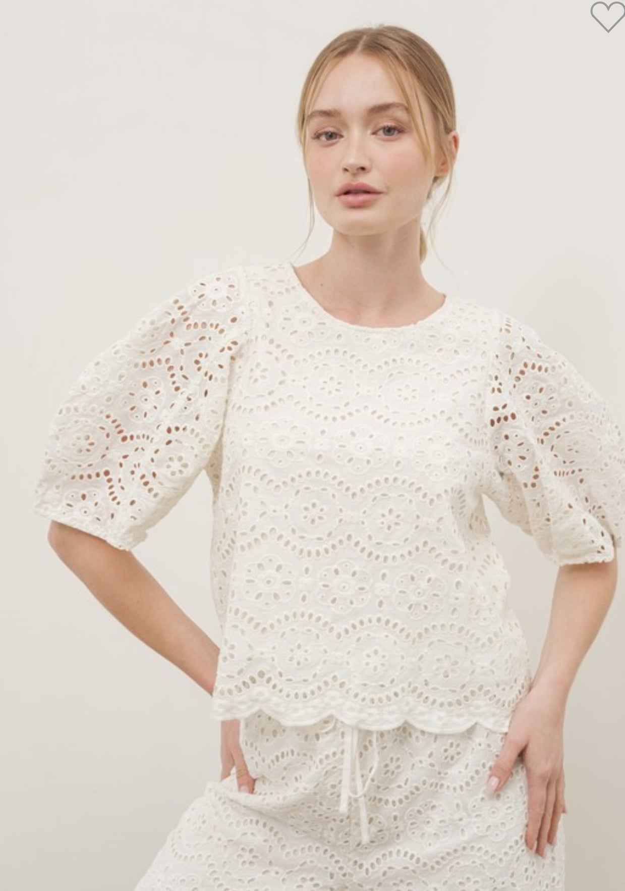Lucille Eyelet Set