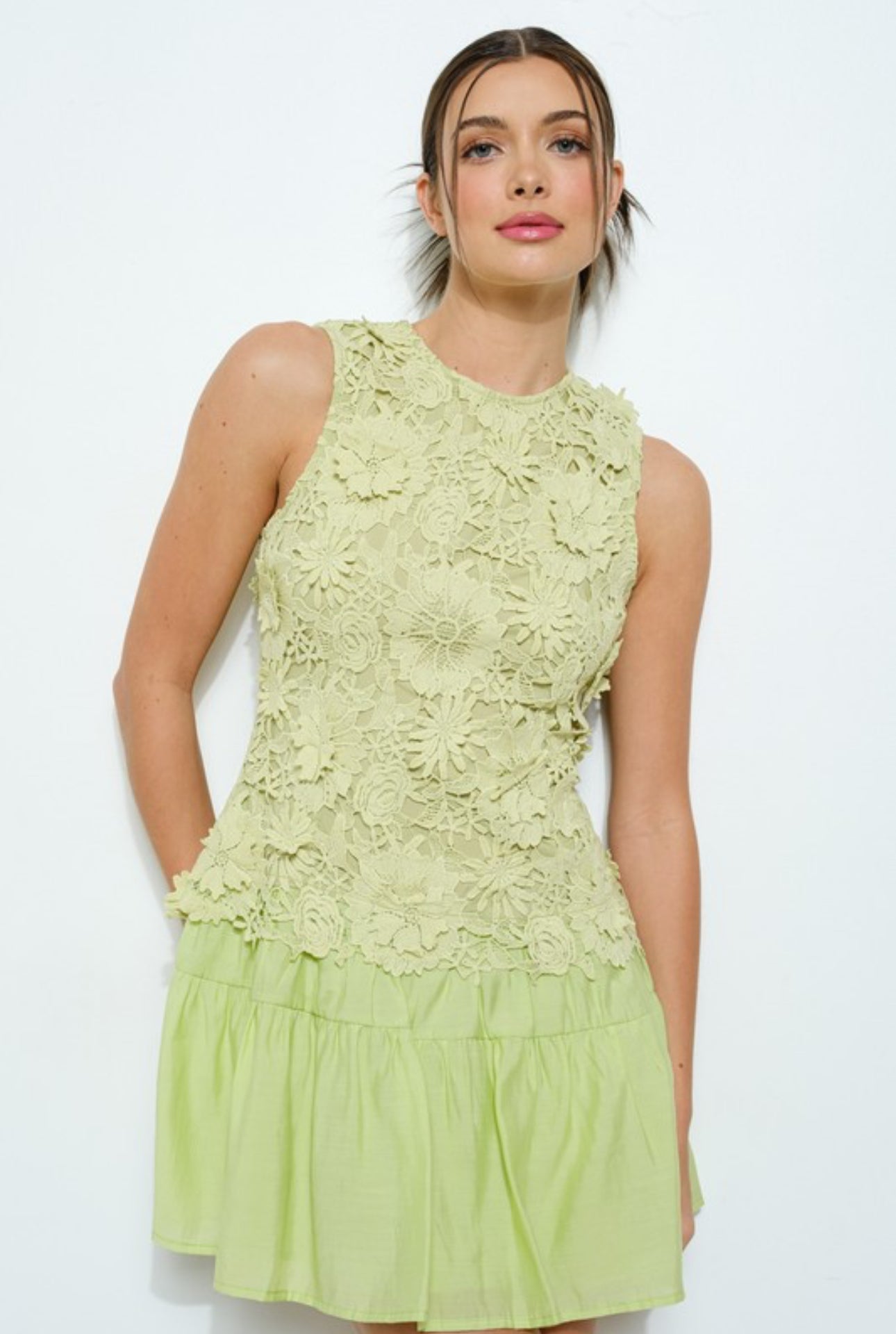 Elle Embroidery dress